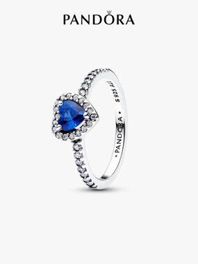 Pandora Elevated Princess Blue Heart Ring